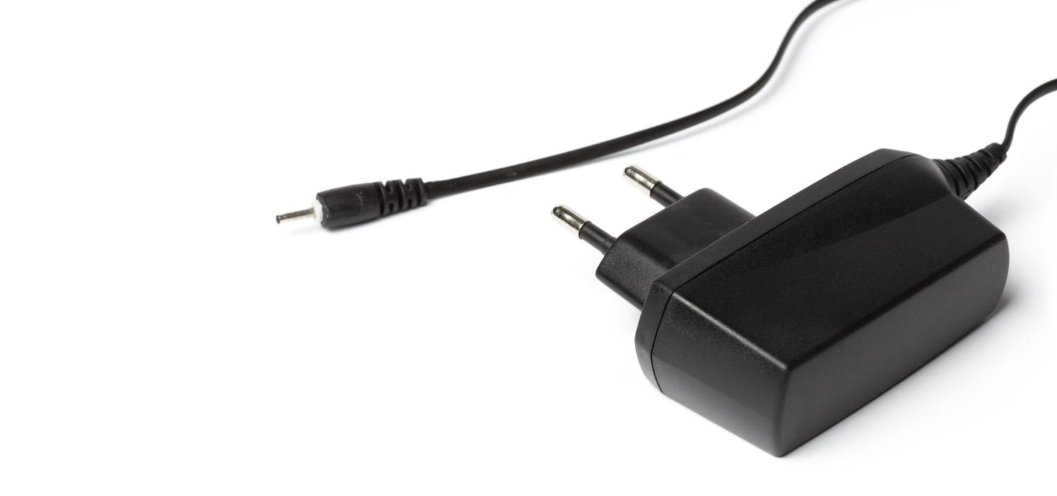 You are currently viewing Common problems and solutions for power adapters